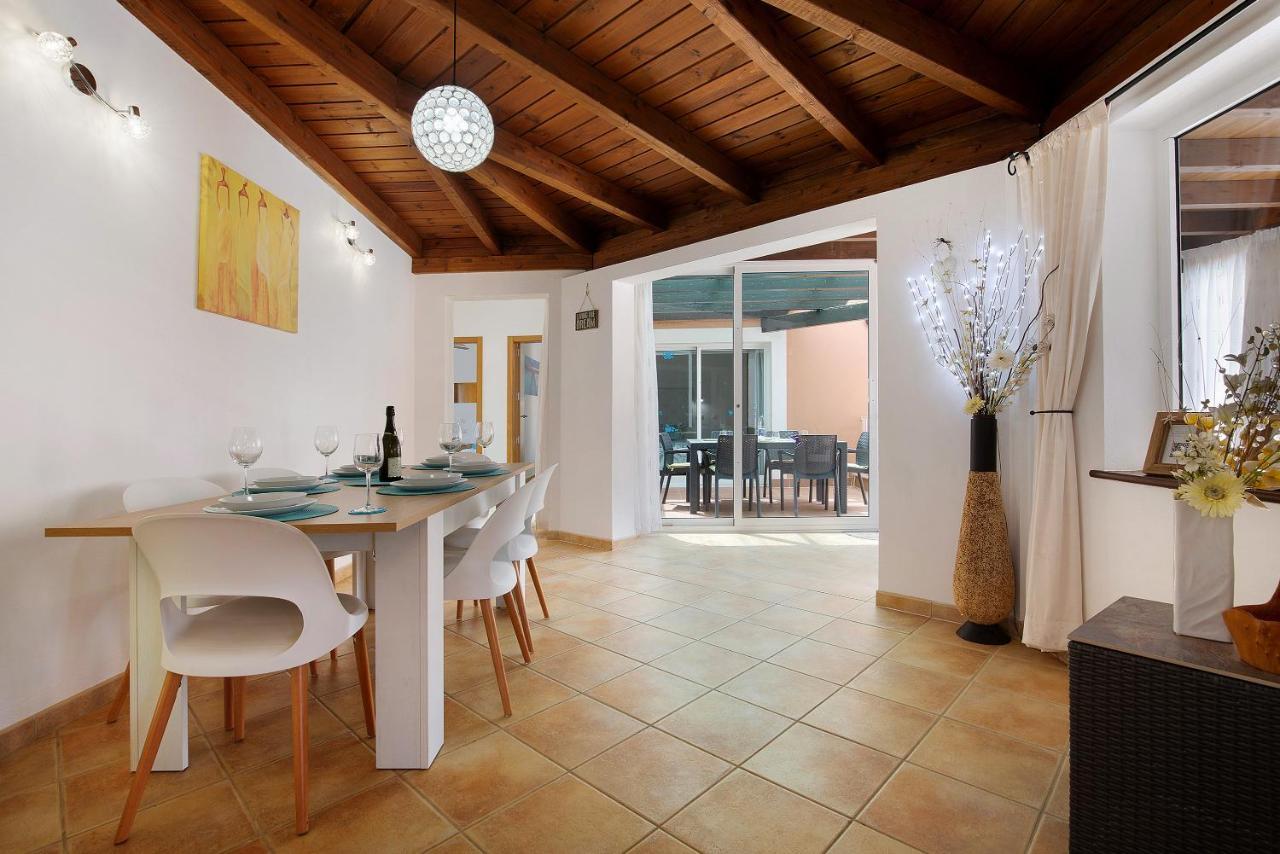 Villa Contenta コラレホ エクステリア 写真